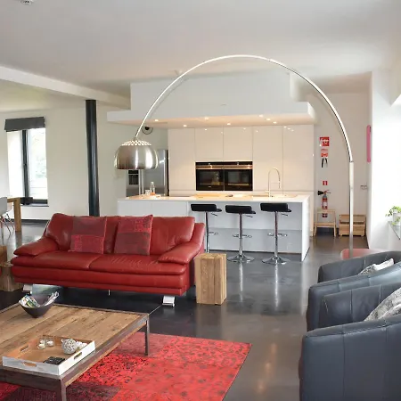 بيت للعطل Cozy Farmhouse In With Covered Terrace